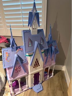 Frozen Castle
