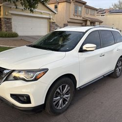 2018 Nissan Pathfinder