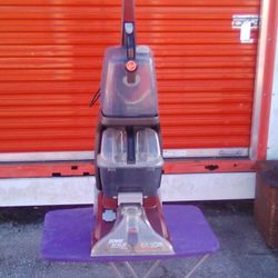 Hoover Power Scrub Deluxe Carpet Cleaner :