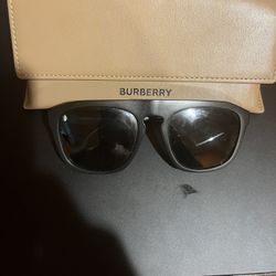 Burberry Sunglasses - Black