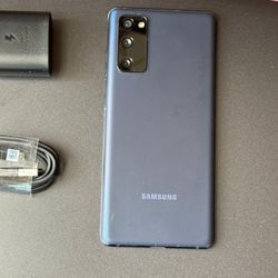 Samsung Galaxy S20 FE  , Factory Unlocked,  Excellent Condition 