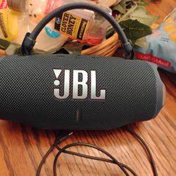 JBL Charge 6 Wireless Bluetooth Speaker (Blue)
