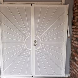 Security screen door