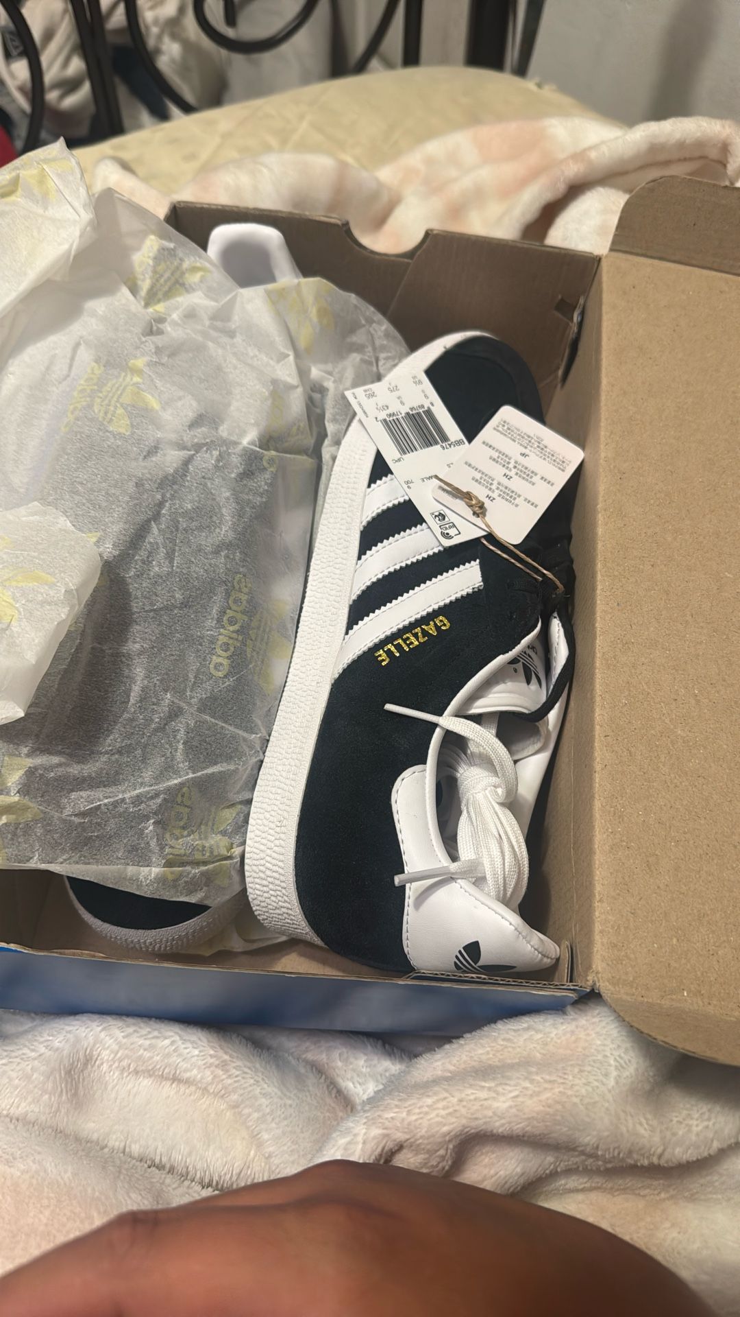 9.5 Adidas Gazelle