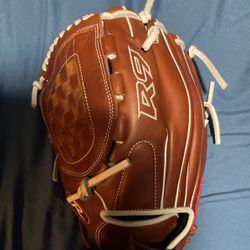 Left handed Fast Pitch Softball Glove 