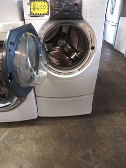 Kenmore front load washer working perfectly