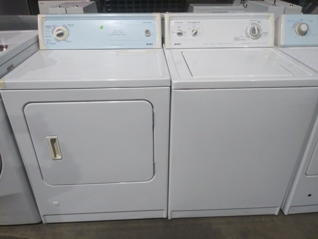 SUPER CAPACITY & HEAVY DUTY GAS DRYER WITH 2SPED MOTOR AND 3 SPD COMBINATIONS WASHER!! KENMORE 🏡💛