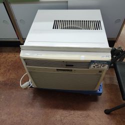 Frigidaire Air Conditioner 