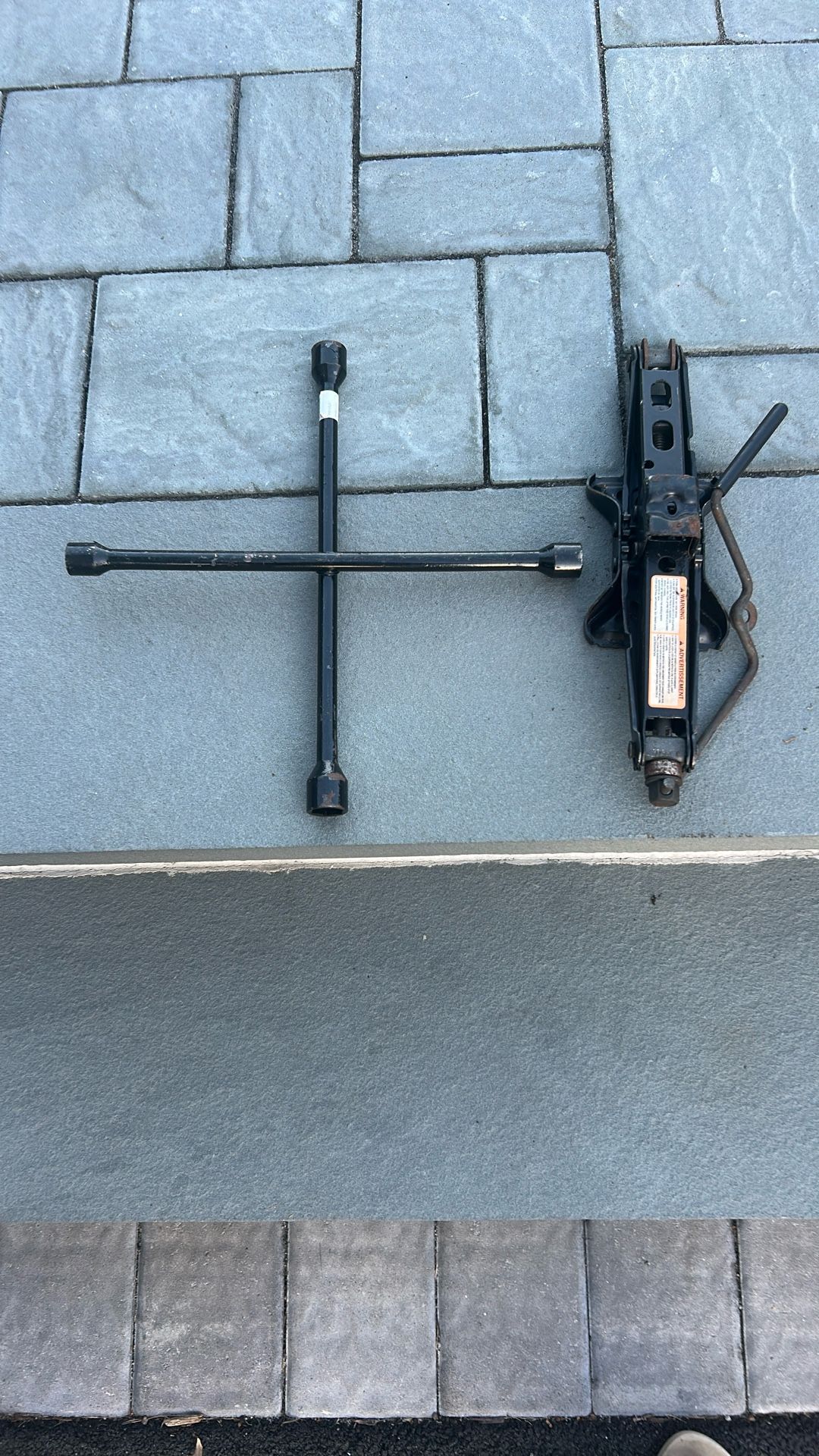 Scissor Jack 4 Way Wrench