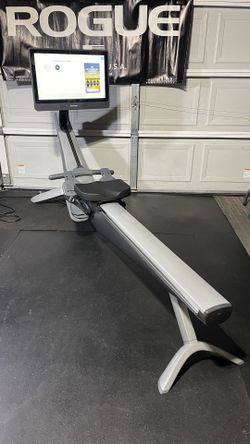 HYDROW ROWER MACHINE