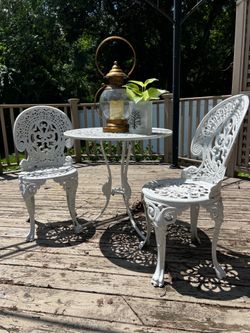 Outdoor 3-pc Bistro Set Table & Chairs for Patio, Garden & Backyard