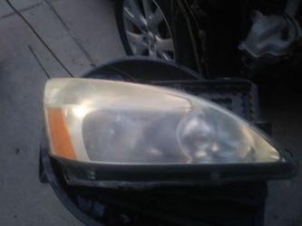Right headlight