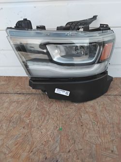 2019-2024 Dodge Ram 1500 Front Led Headlight