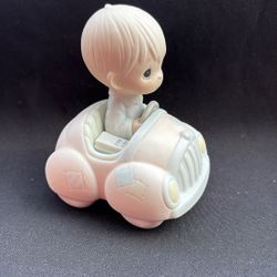 Precious Moments 1986 “I’m Following Jesus”