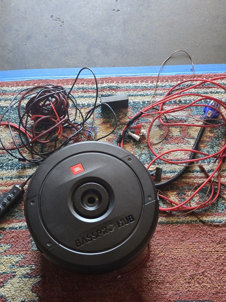 Jbl Basspro Hub
