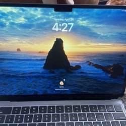 MacBook Air, M2 2022