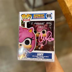 Funko Pop Amy Rose Signed