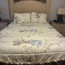 Queen Size Bedroom Set For Sale. Including Mattress And Boxspring, 2 Nightstands, Dresser With Mirror, And A Chest. $700.00….. Price Negotiable.