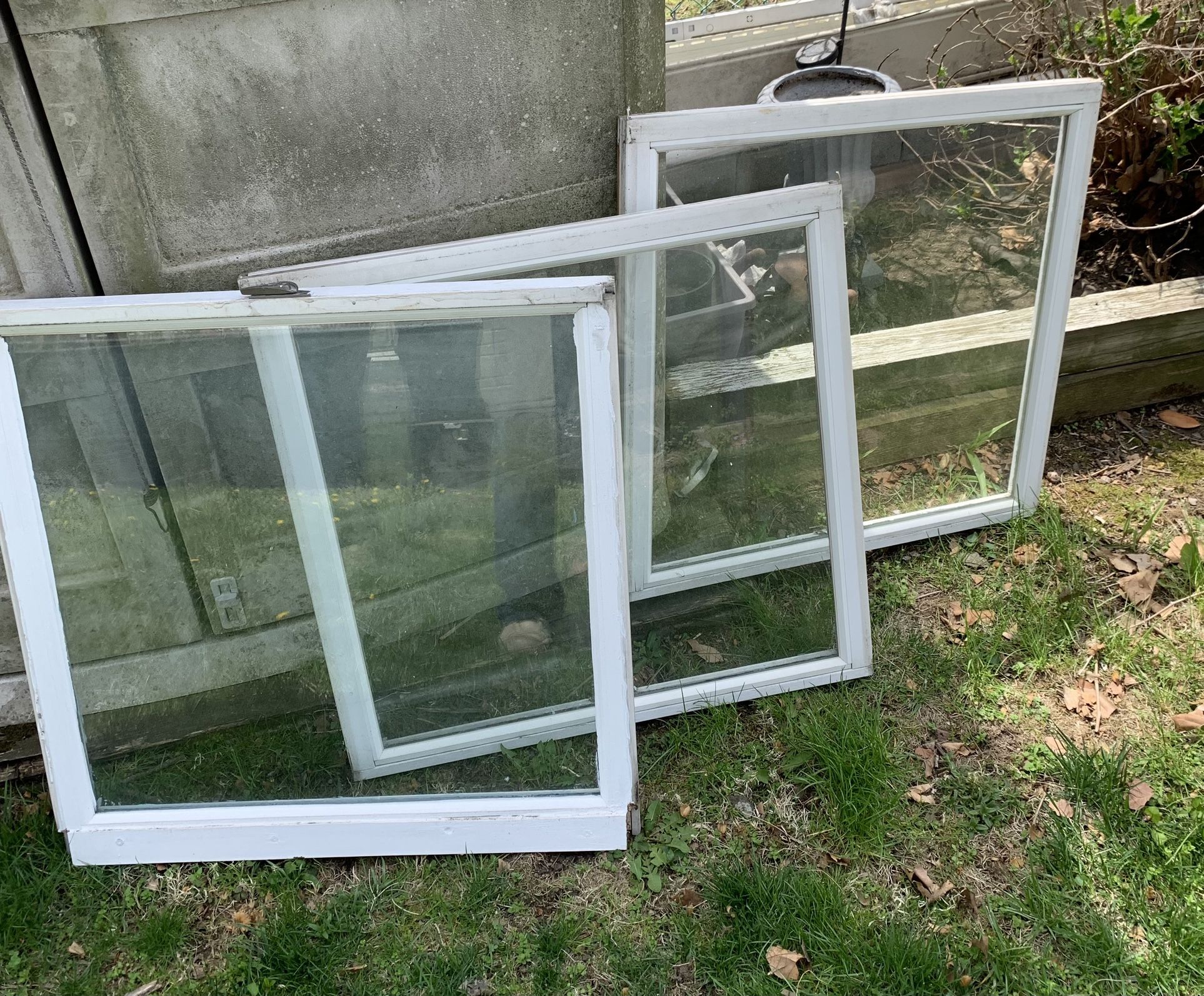 Windows 3 old wood /vinyl double glass 27 3/4 by 27 3/4 good glass