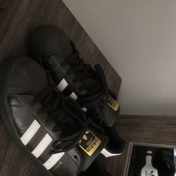 Mens Black Adidas Superstars Size 10
