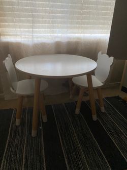 Toddler bear table set