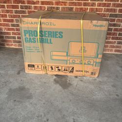 Charbroil 3-Burner Signature Propane Gas Grill, Black