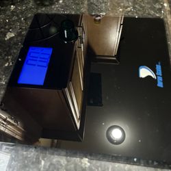Doran Scale Like New