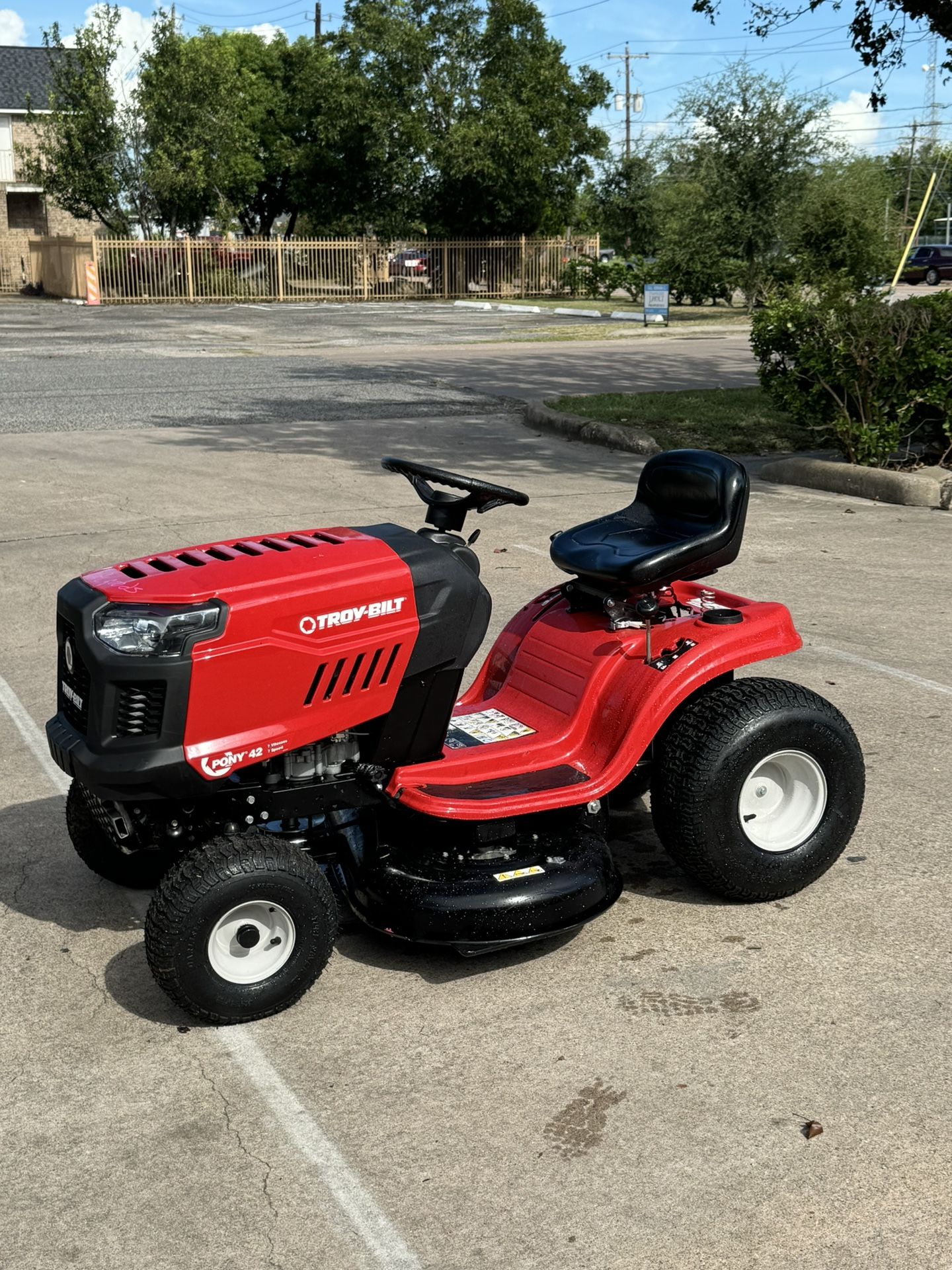Troy Bilt Pony Riding Mower