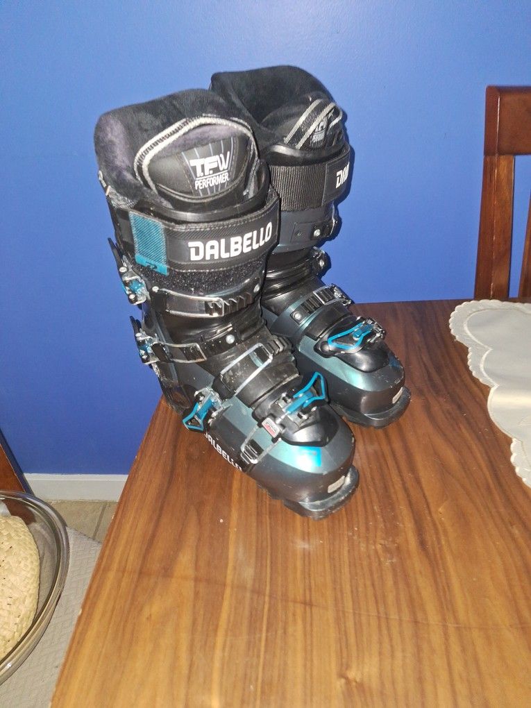New Dalbello T.f.w Performer Ski Boots Mondo 24.5