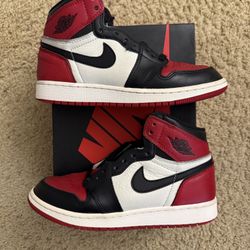 Size 4.5y - Jordan 1 Retro OG High Bred Toe GS (Pre Owned With Box)  