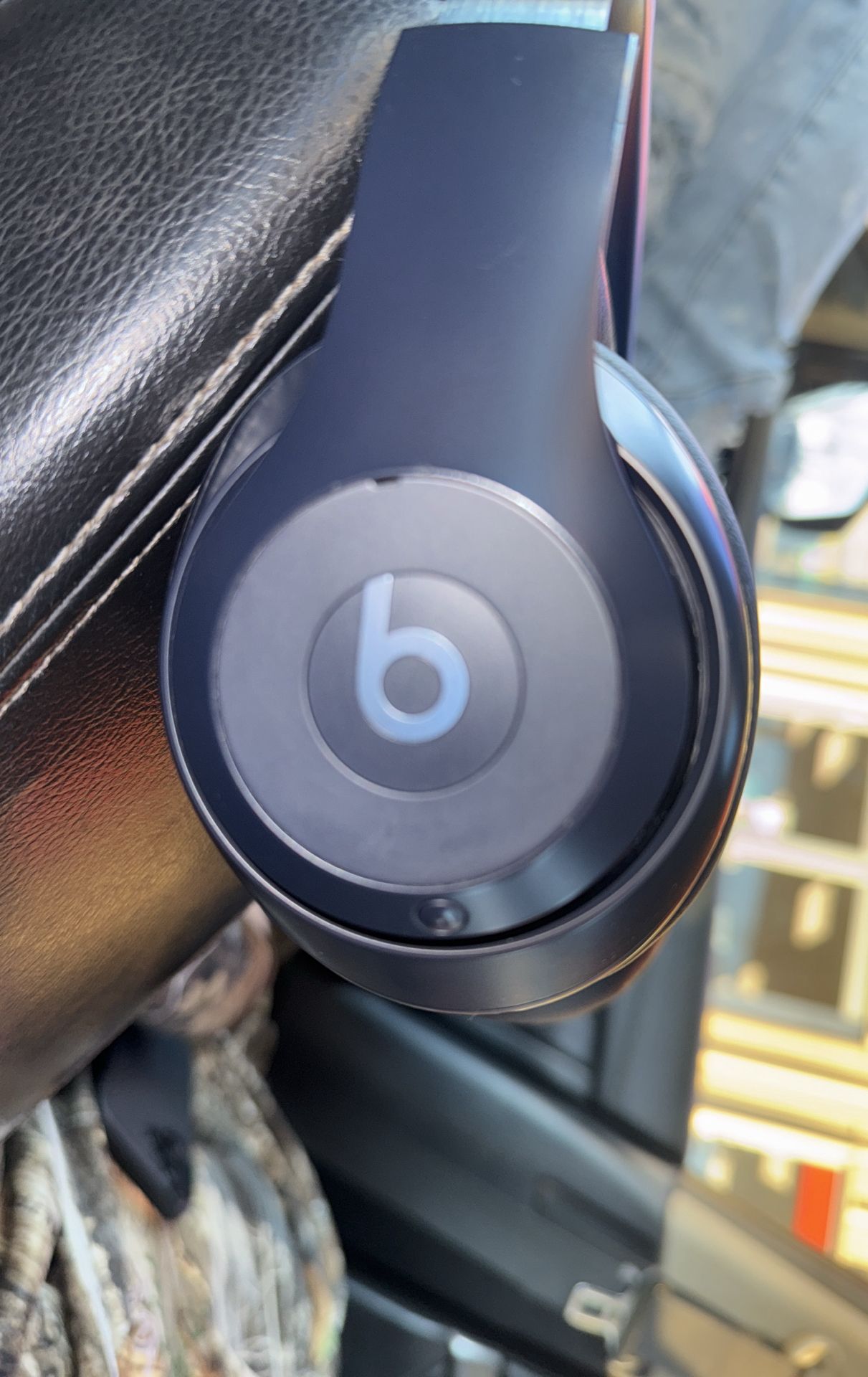 Beats Studio Pro