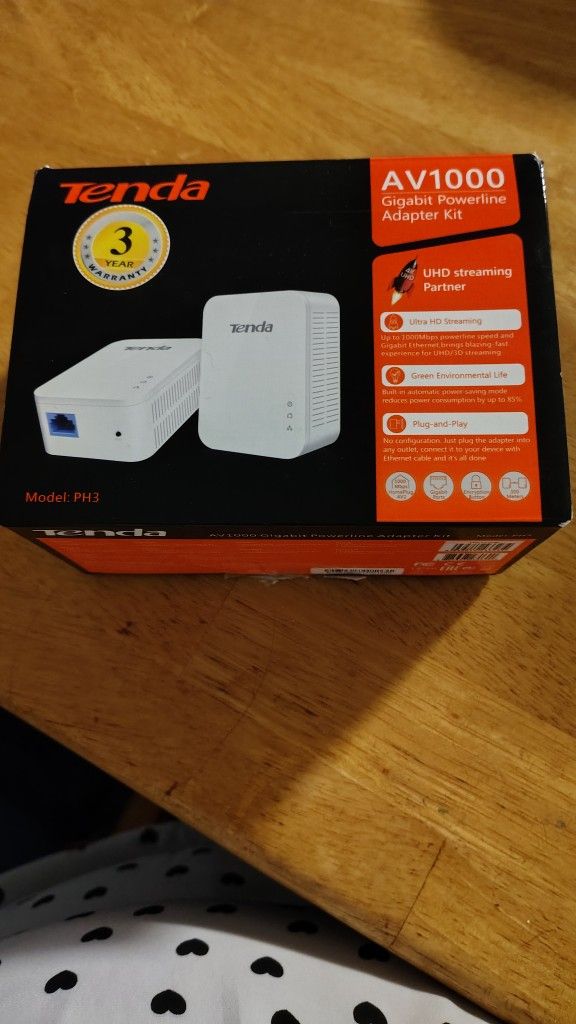 Tenda AV1000 Gigabit Powerline Adapter Kit