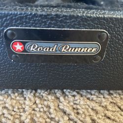 Road Runner Collapsible 6 Guitar Stand