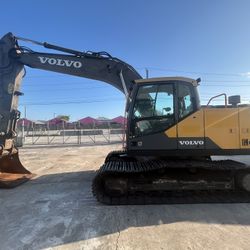 2016 Volvo excavator For sale cheap