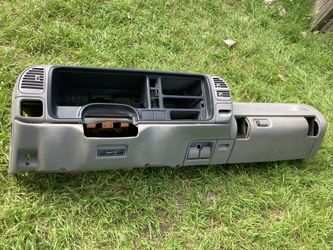 95 chevy 2024 1500 dash