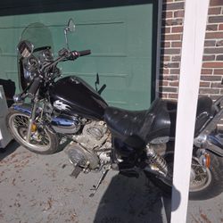 1984 Yamaha Virago 700