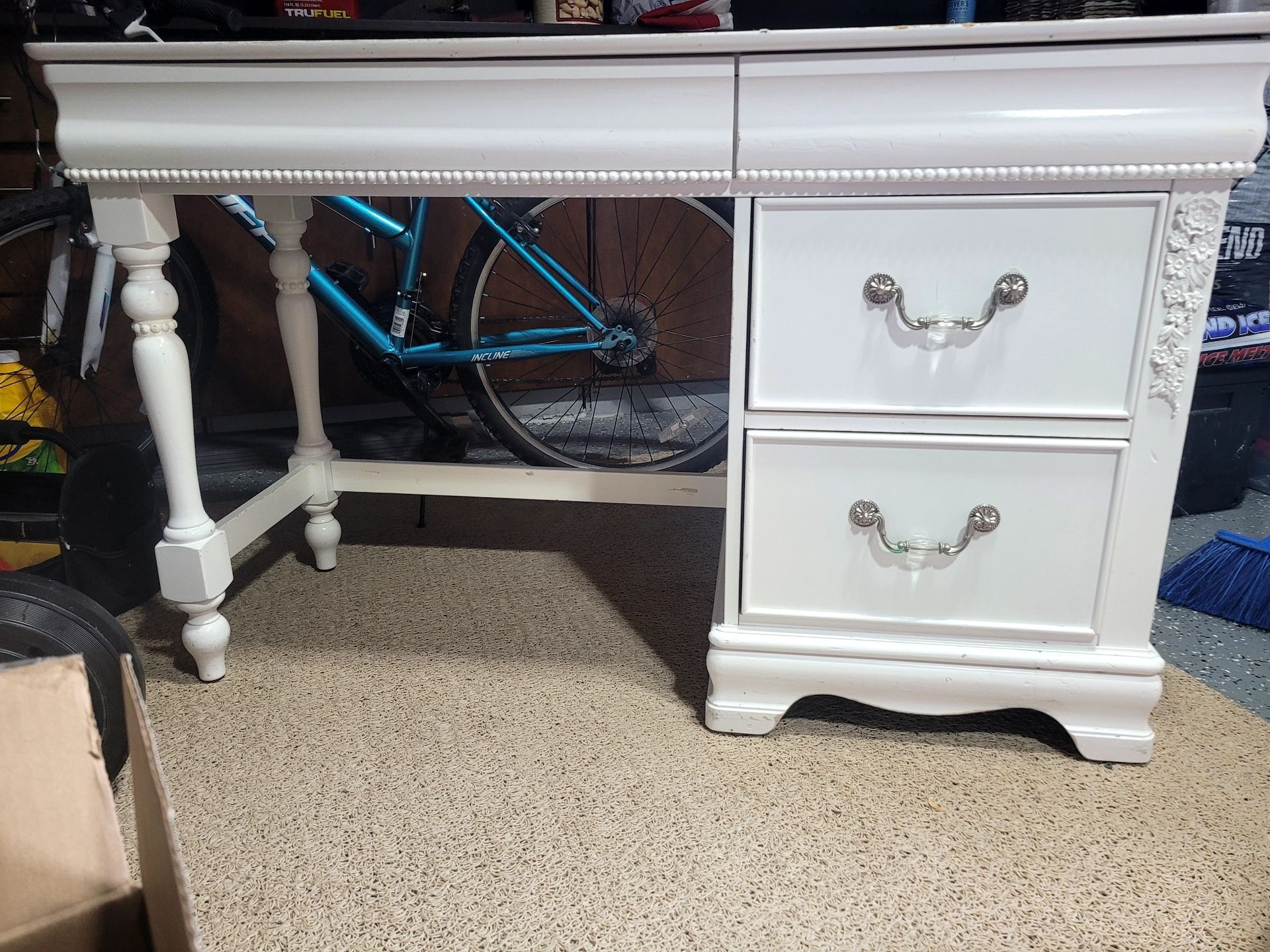 Desk (2 Of The Same)