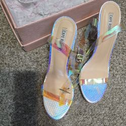 **Pre-owned: Cape Robbin Size 10 Heels 