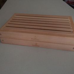 Brand New Domtar Solid Wood Cheese Boards