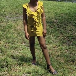 Fashion nova bodycon dress - Small