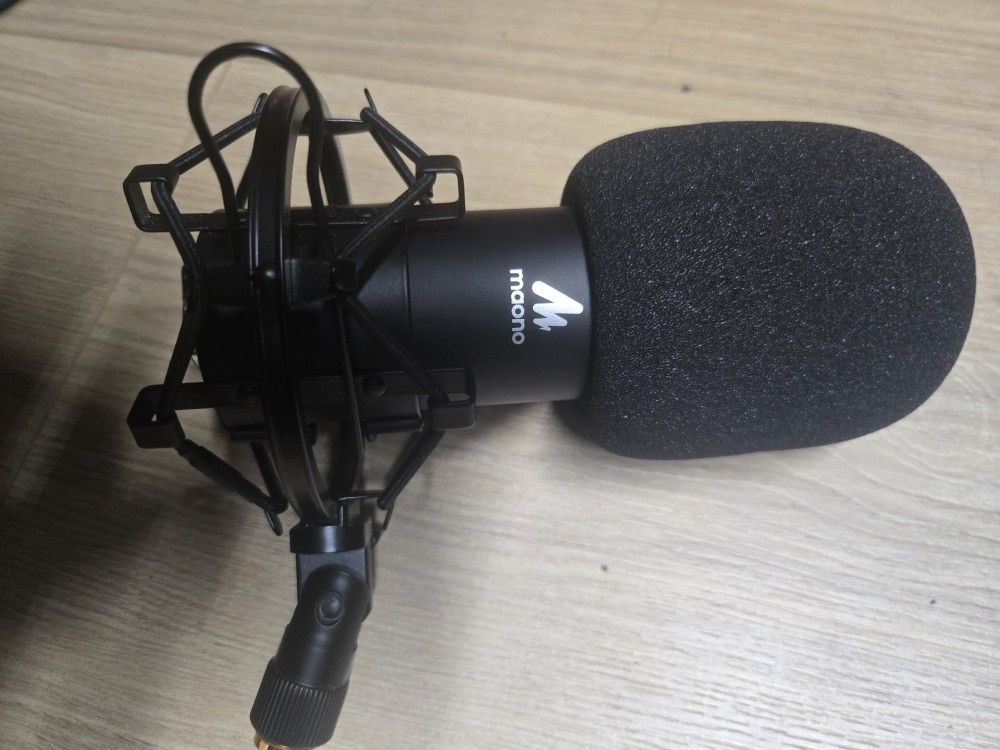 Maono Microphone