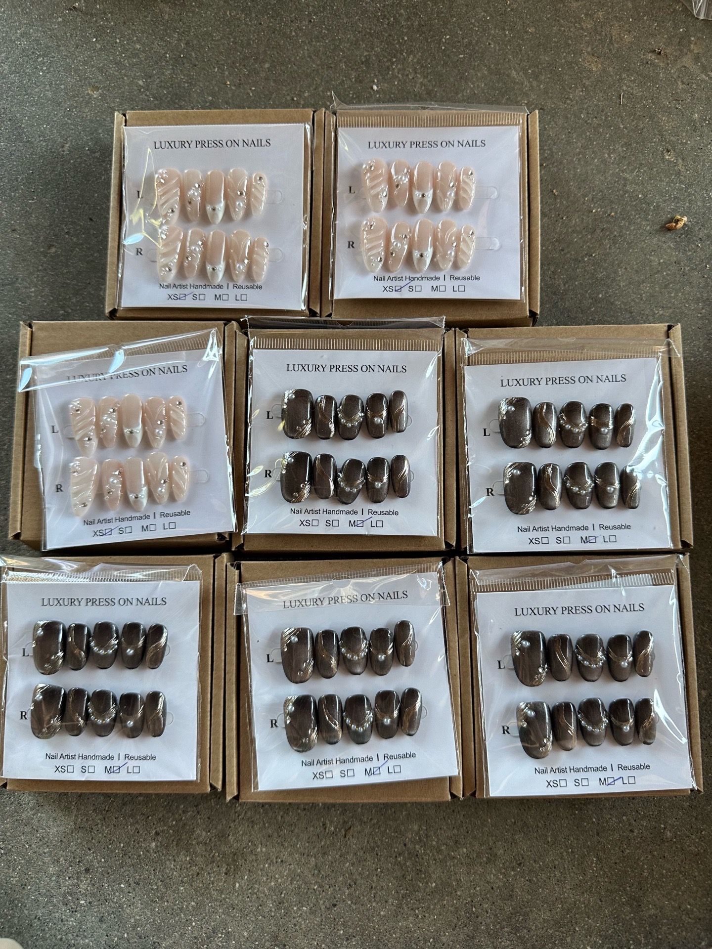 LUXURY PRESS ON NAILS