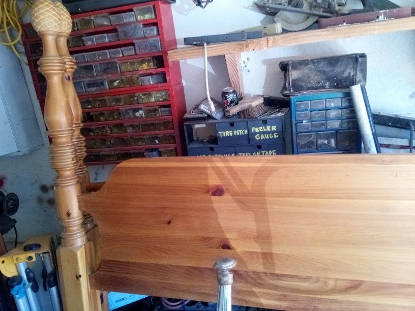 Four Post Queen Bed Frame 