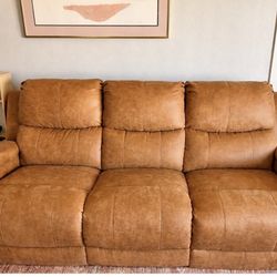 Reclining Sofa