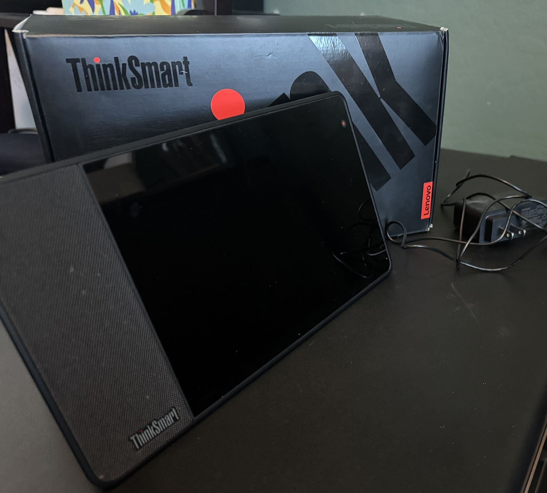 Lenovo ThinkSmart View