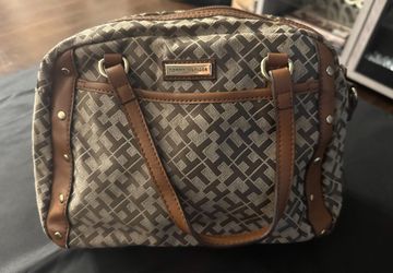 Women’s Handbags