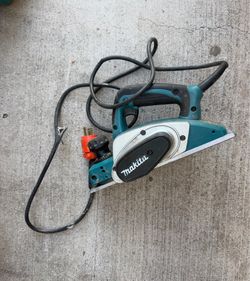 Makita planer