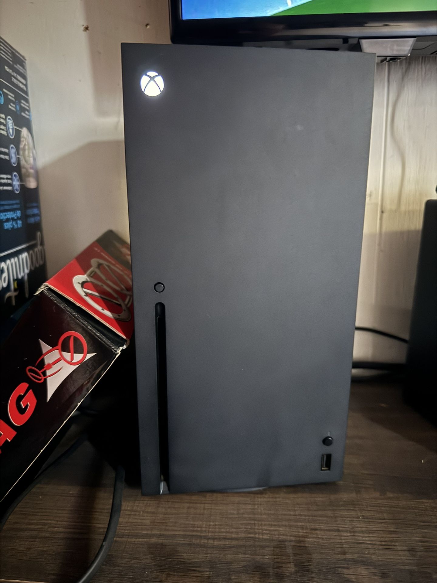 Xbox Series X With Xbox Elite Series 2 Core Wireless Controller
