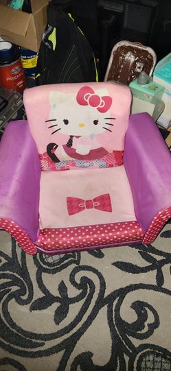 Hello Kitty Toddler Chair