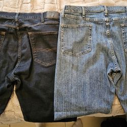 Bundle Of 2 Jeans 